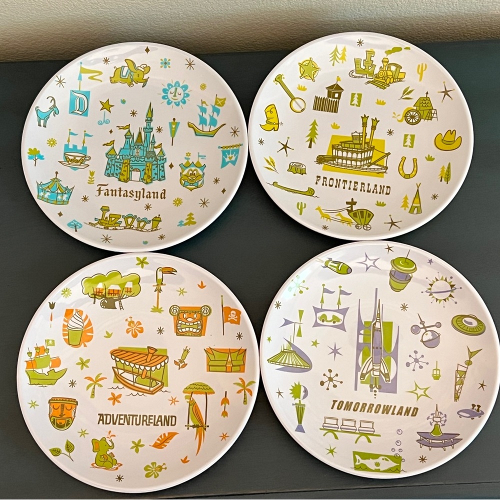 Disneyland Land Plates